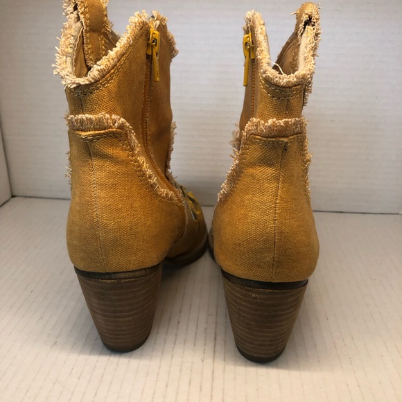 La Strada Western Floral Embroidered Ankle Boots Size 38 - US 7.5 - Picture 7 of 13